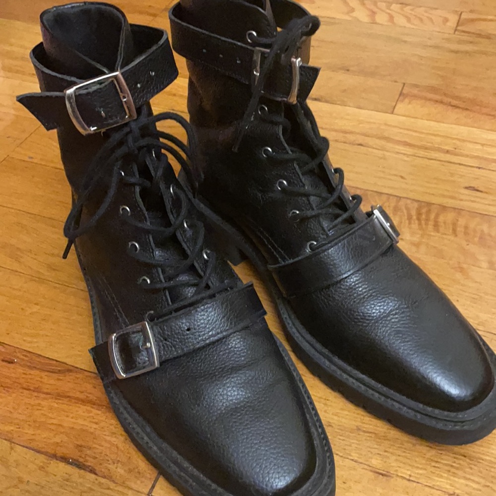 Leather lace up boots